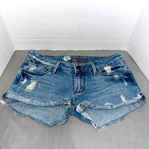 Bullhead Shorts Women's Size 5 Denim Cropped Blue Distressed